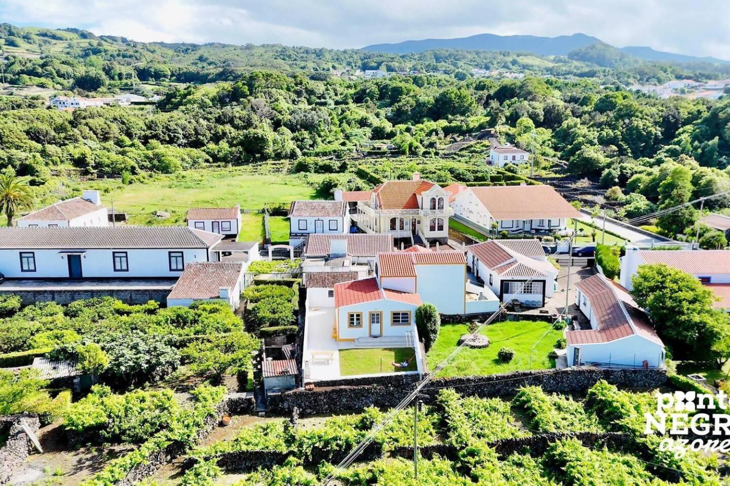 The Biscuit House By Pontanegraazores Praia da Vitoria Exterior photo